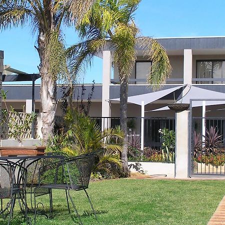 Dongara Old Mill Motel Εξωτερικό φωτογραφία